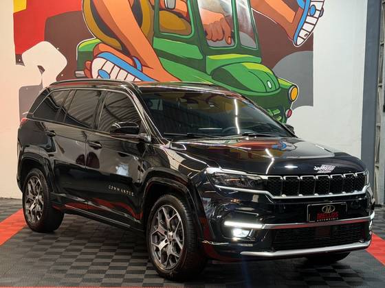 JEEP COMMANDER 1.3 T270 TURBO FLEX OVERLAND AT6 JEEP COMMANDER 1.3 T270 TURBO FLEX OVERLAND AT6